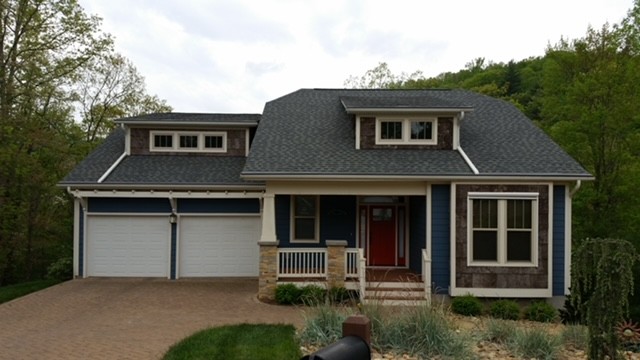 Retractable Screens & Roofing