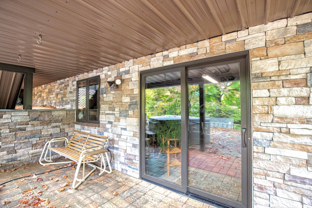 The Berry home was in need of a refresh.