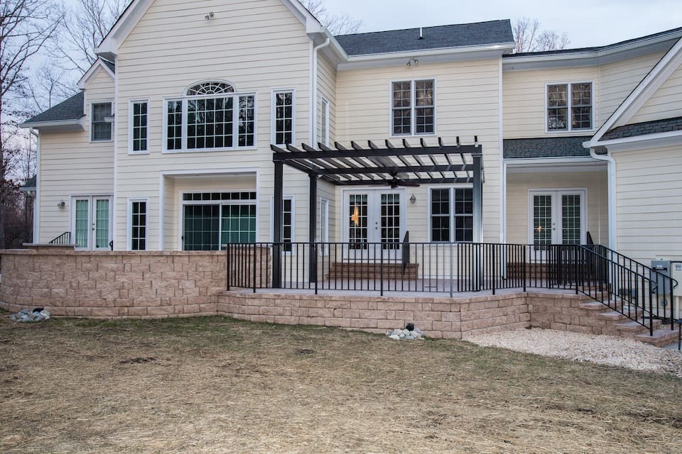 The patio lacked beauty and function