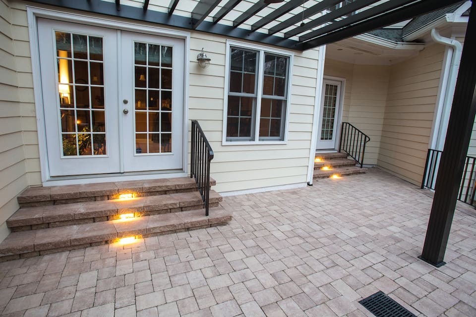 The patio lacked beauty and function