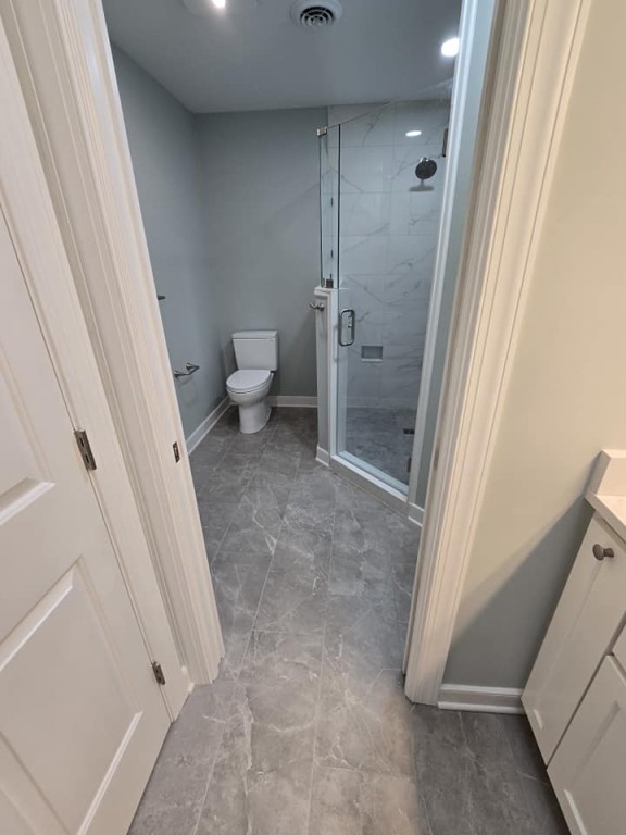 Just wrapped up both of these gorgeous custom bathrooms in Midlothian! 