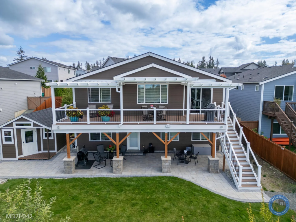 Marysville, WA Composite Deck and Pergola Roof Cover