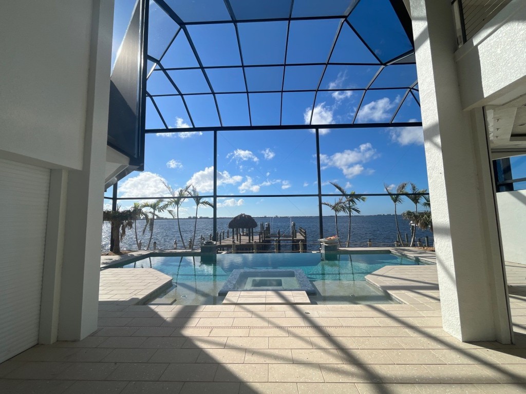 Screen Enclosures