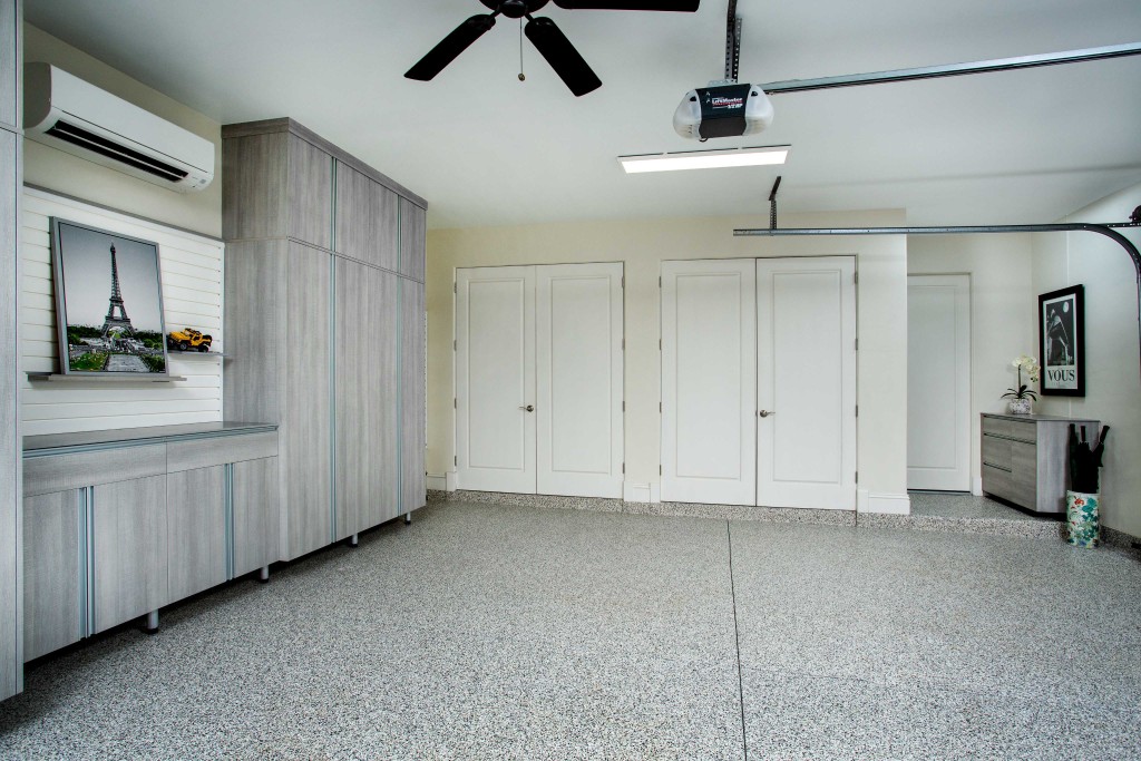 Cabinets & Organizers