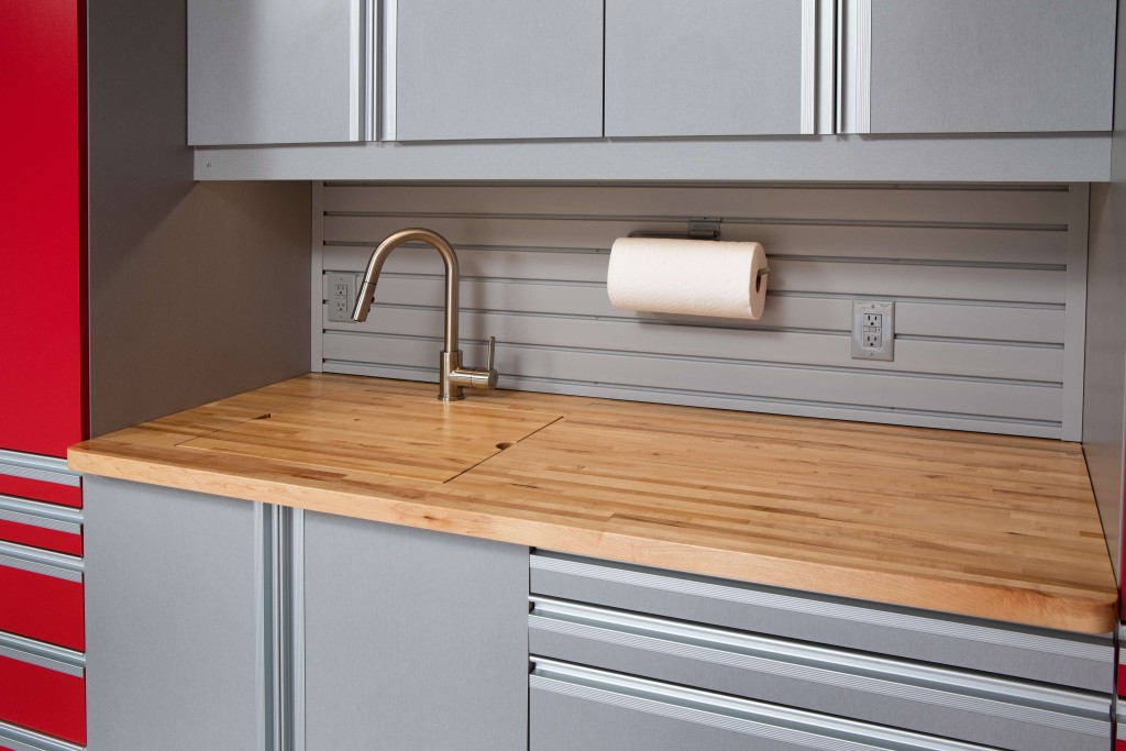 Cabinets & Organizers