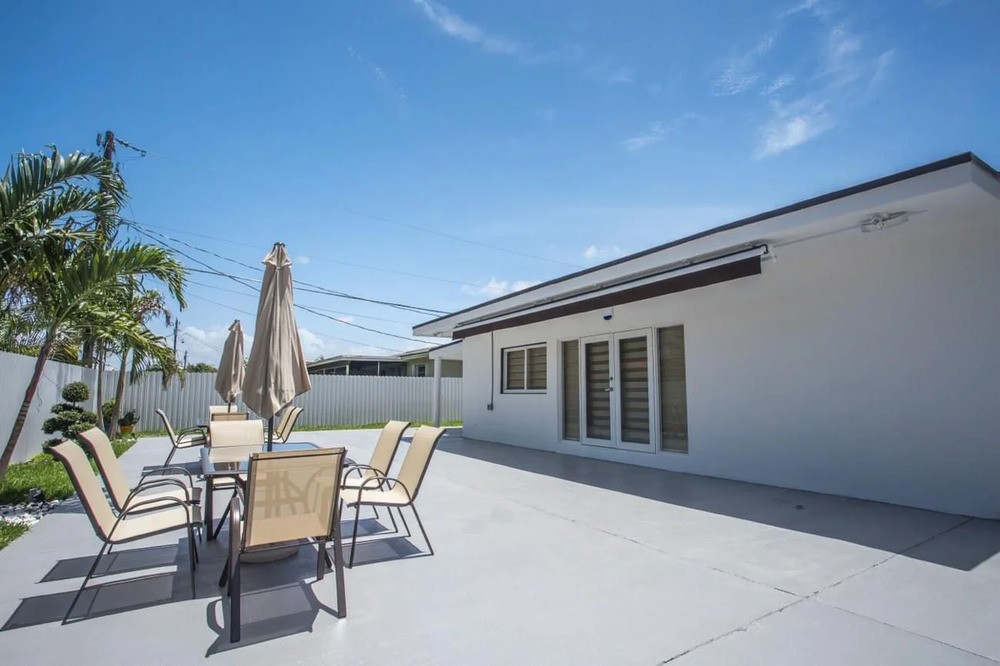 Retractable Awning