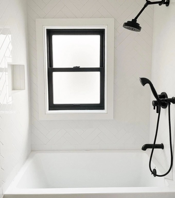 Contrasting Bath Remodel