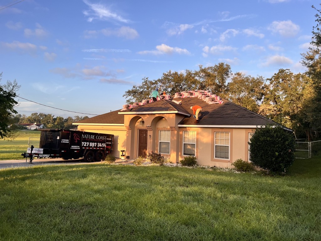 🛠️ Today’s Roof in Hernando! đźŹ