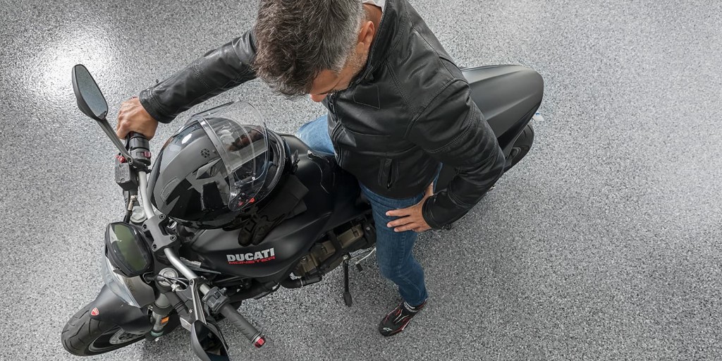 Garage Floors & Car Lifts