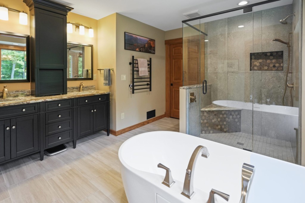 Kitchens & Bathrooms