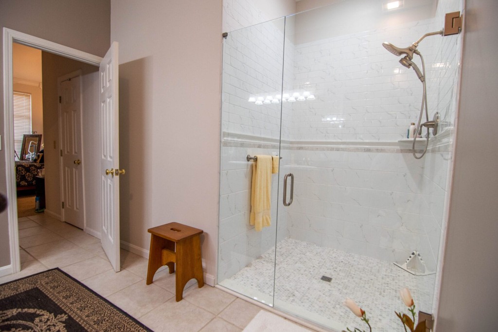 Kitchens & Bathrooms