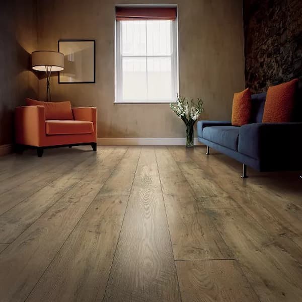 Hardwood, Luxury Vinyl Planks & Laminate Flooring