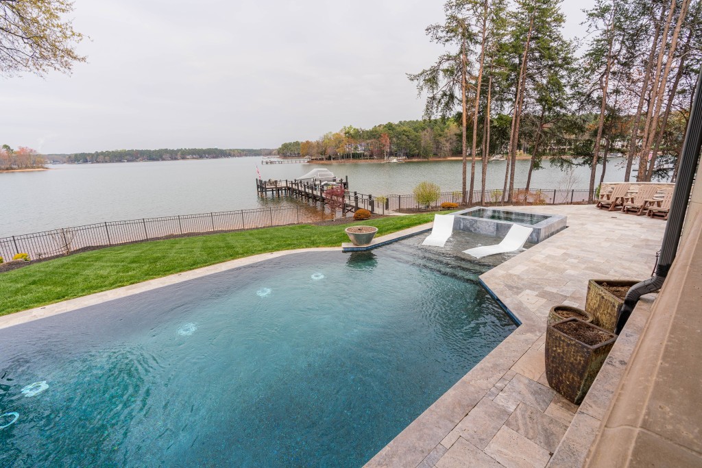 Pools & Spas