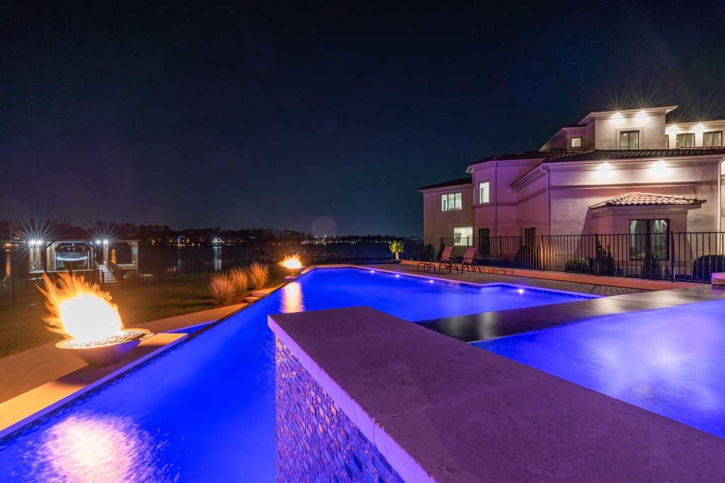 Pools & Spas
