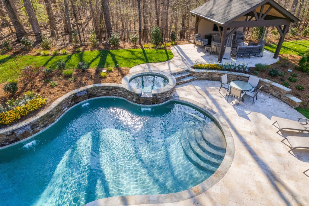 Pools & Spas