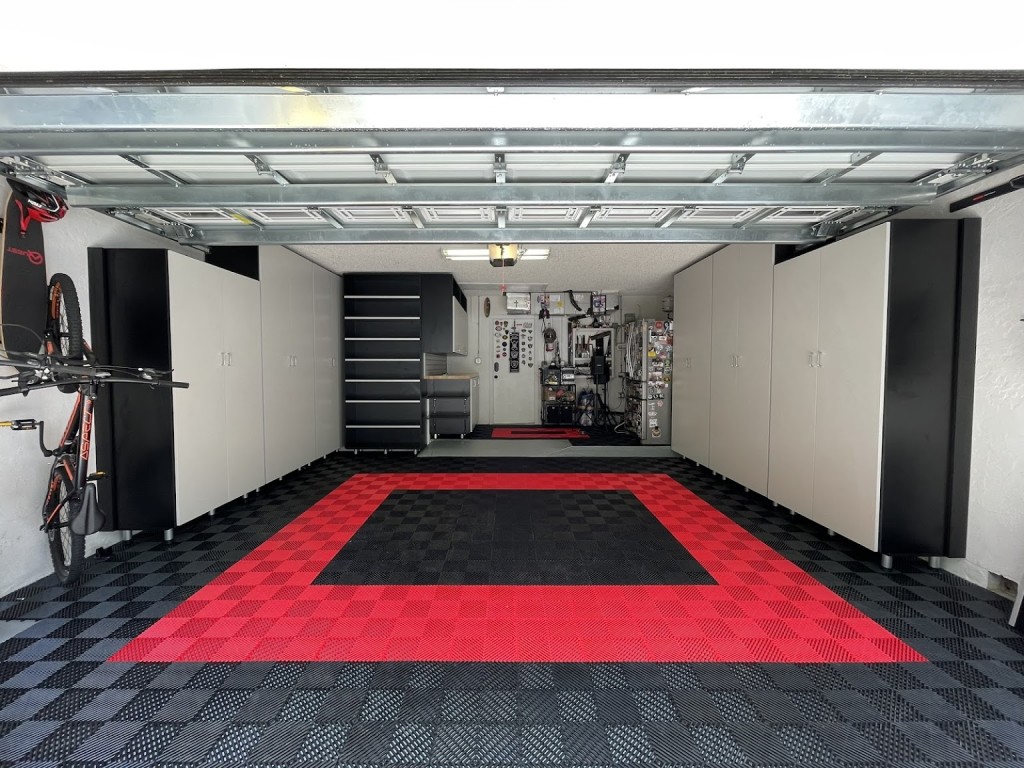 Garage Cabinets & Laundry Rooms