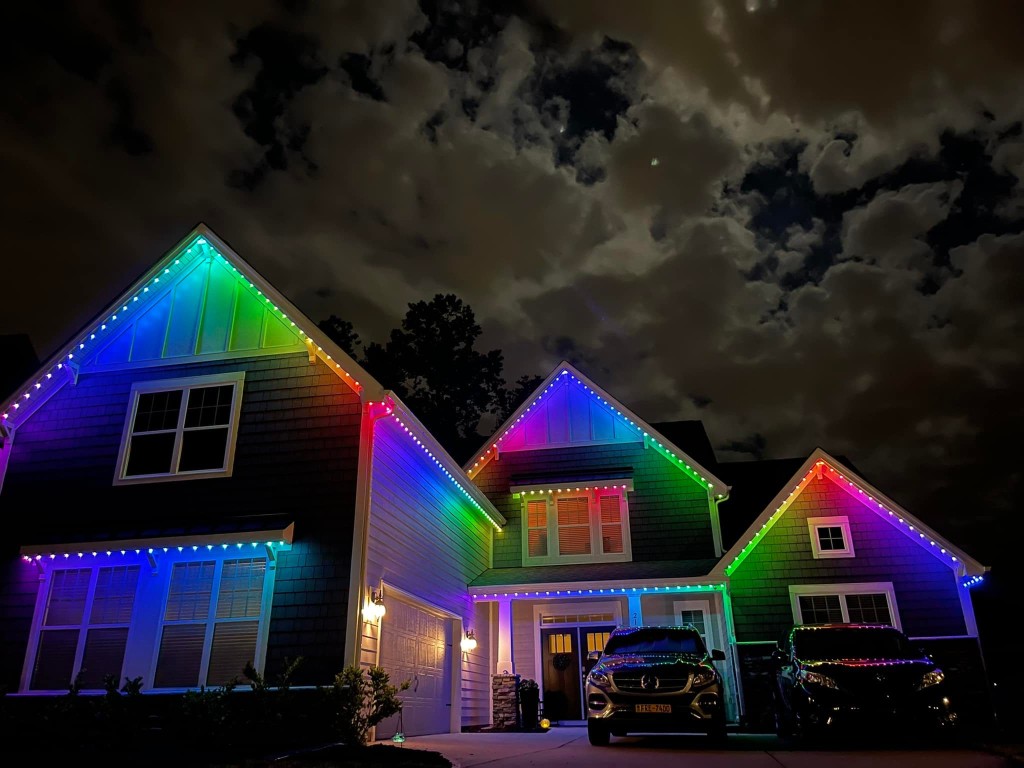 Holiday Trim Lighting