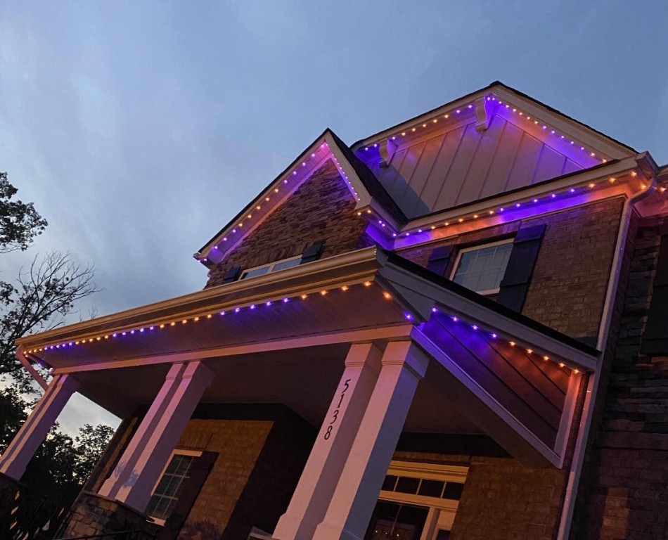 Holiday Trim Lighting