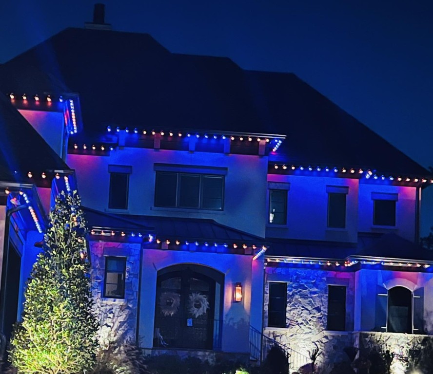 Holiday Trim Lighting