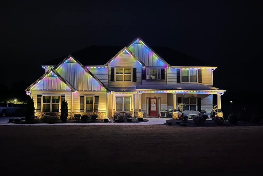 Holiday Trim Lighting