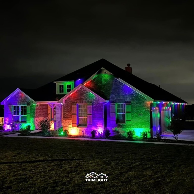 Holiday Trim Lighting