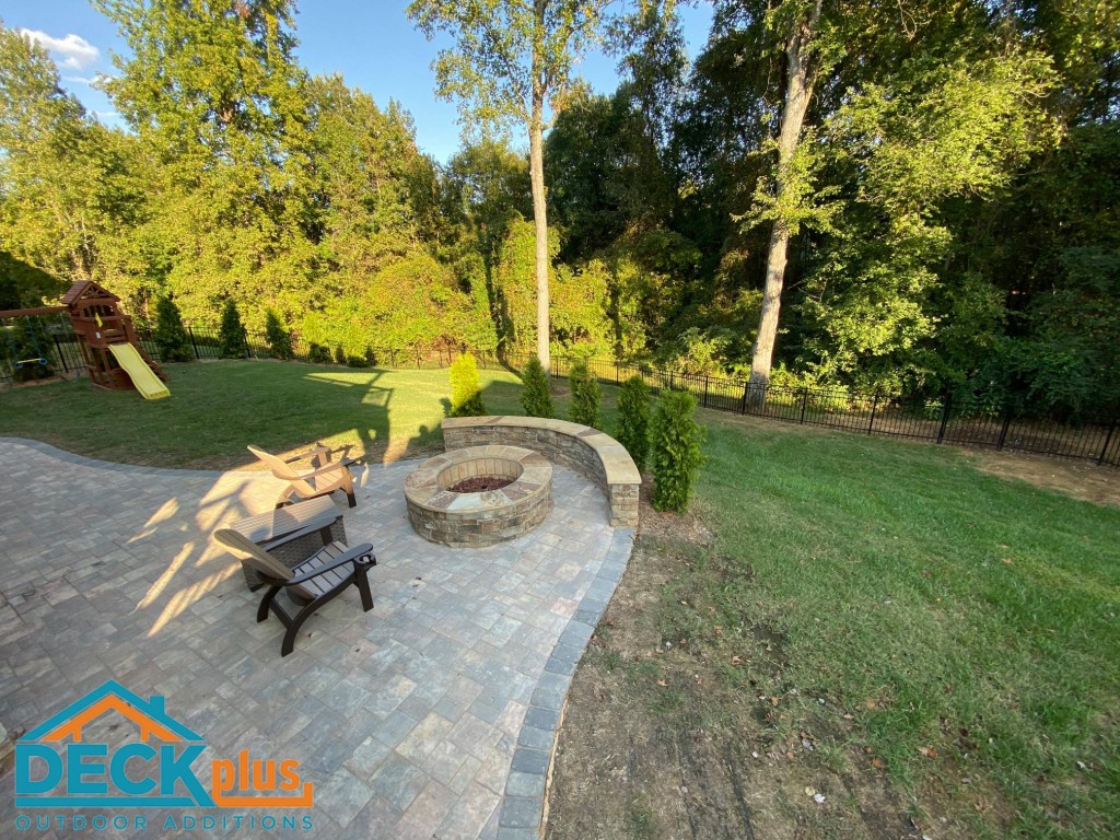 Fire Pits, Fireplaces, and Hardscapes