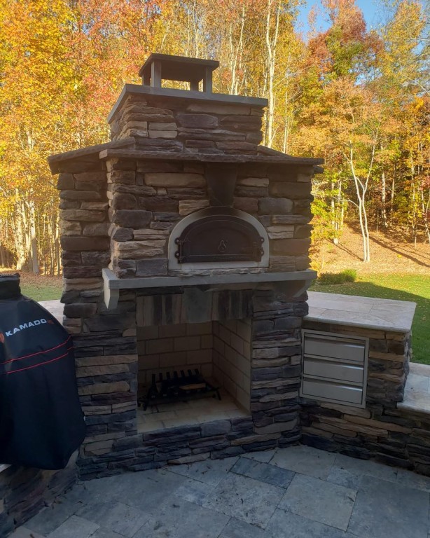 Fire Pits, Fireplaces, and Hardscapes