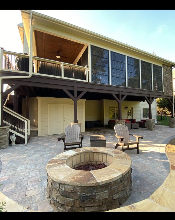 Fire Pits, Fireplaces, and Hardscapes