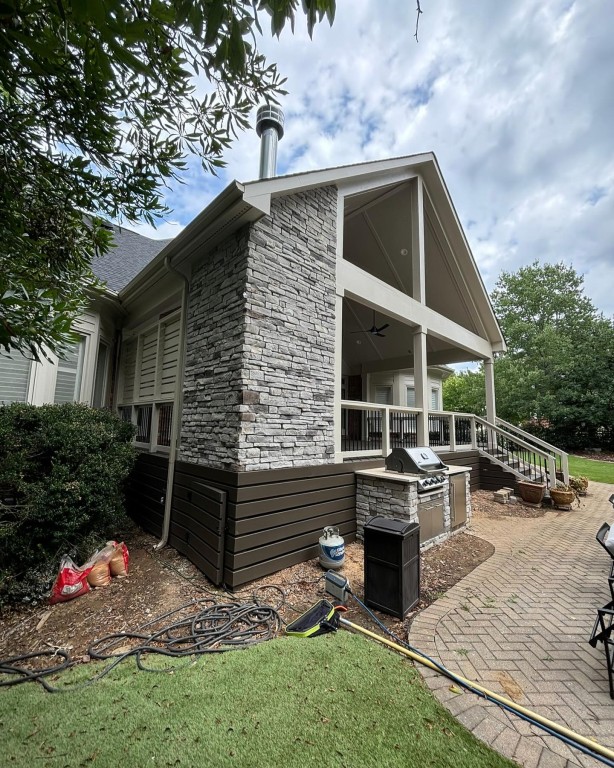 Decks, Pergolas, 3-Season Rooms, and Porches
