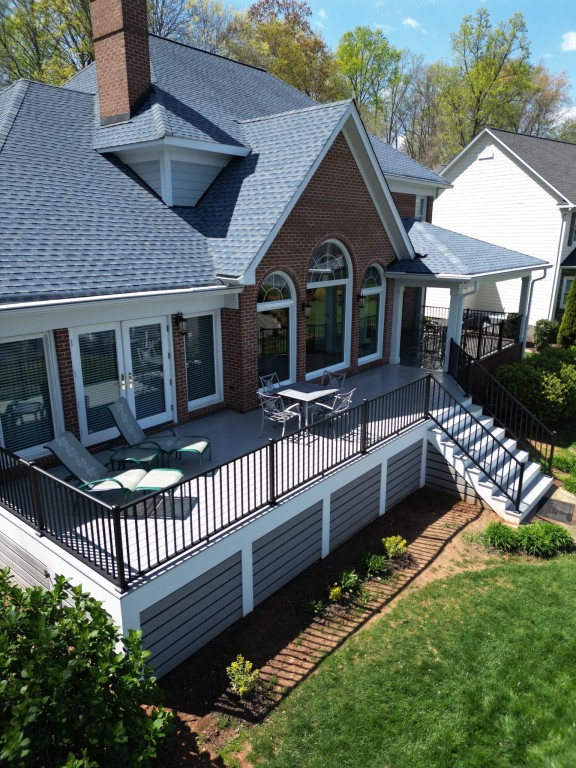 Decks, Pergolas, 3-Season Rooms, and Porches