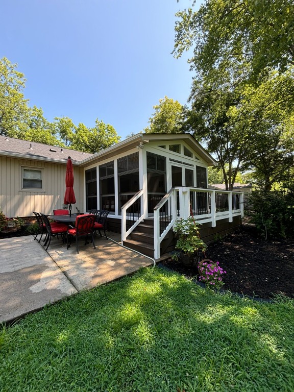 Decks, Pergolas, 3-Season Rooms, and Porches