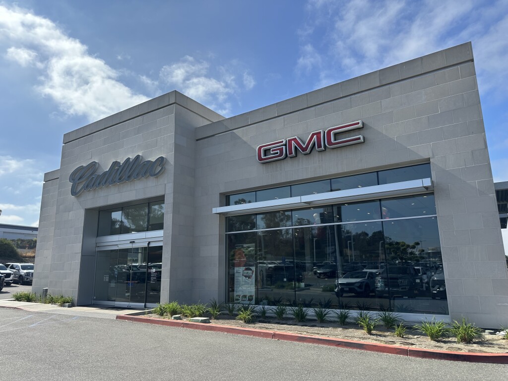 GMC Dealership