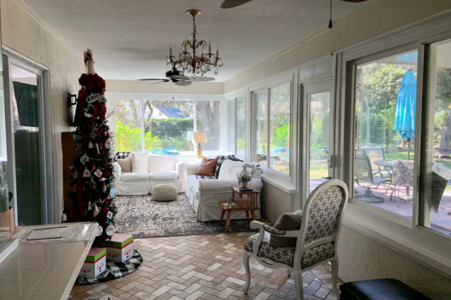 Screen Rooms & Sunrooms