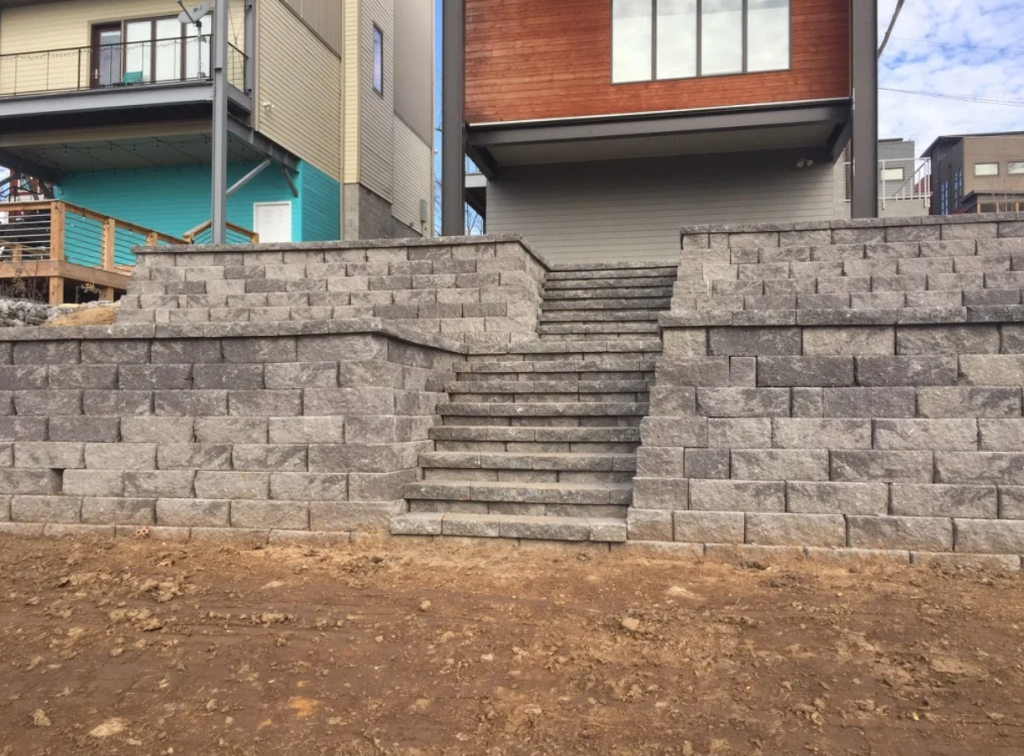 Hardscapes & Retaining Walls