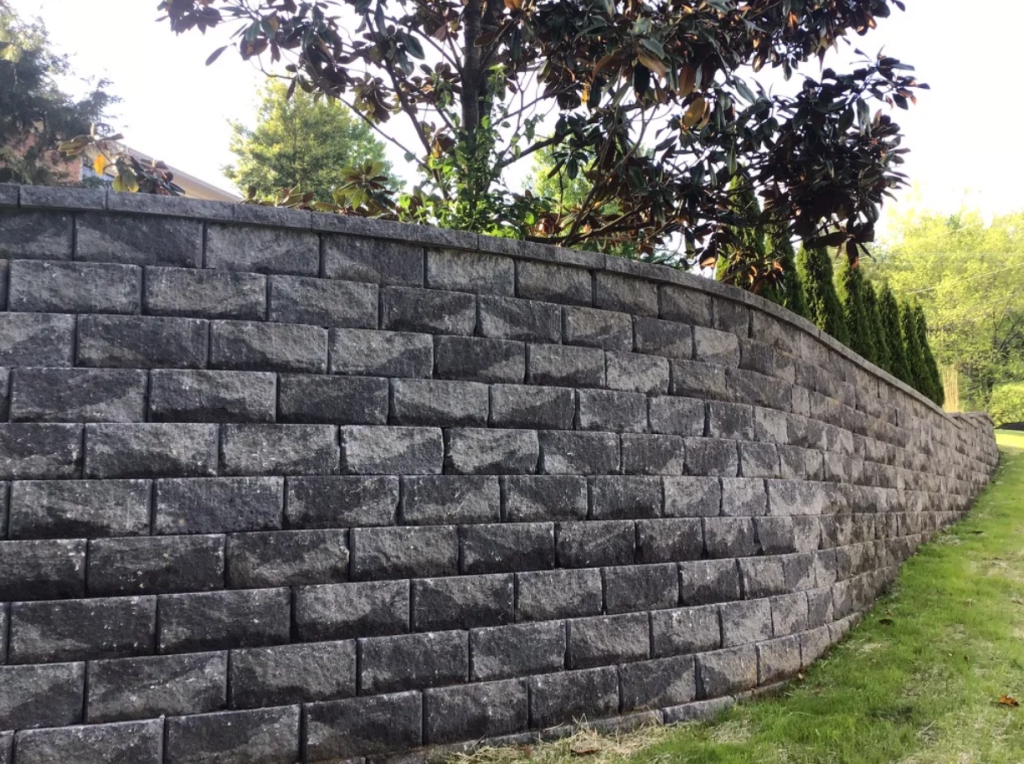Hardscapes & Retaining Walls