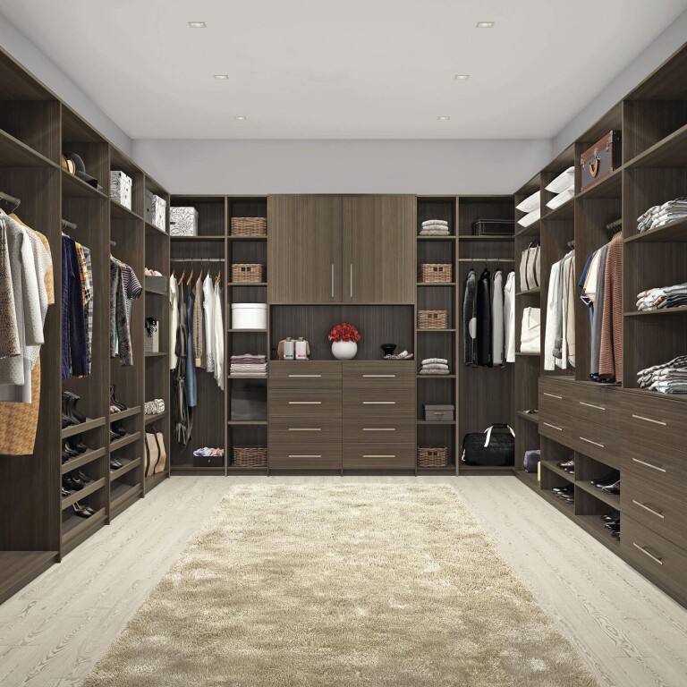 Walk in Closets