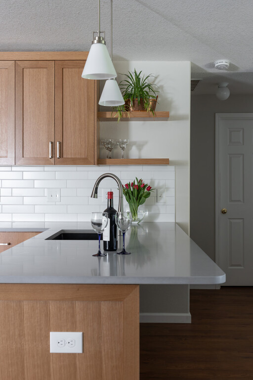 Warm Transitional Kitchen Remodel
