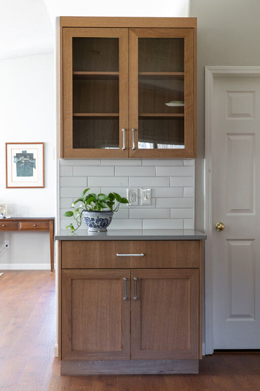 Warm Transitional Kitchen Remodel